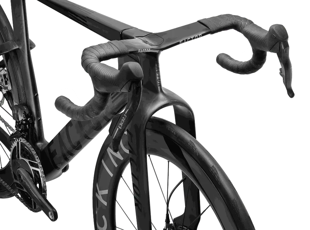 625604-ONE_Onyx Black_detail_003-1b296a-original-1762741183.webp