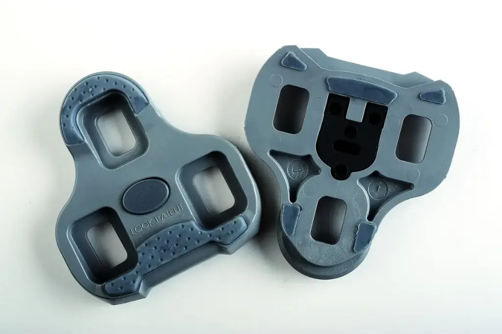 CALAS KEO GRIPS GRIS 4.5°