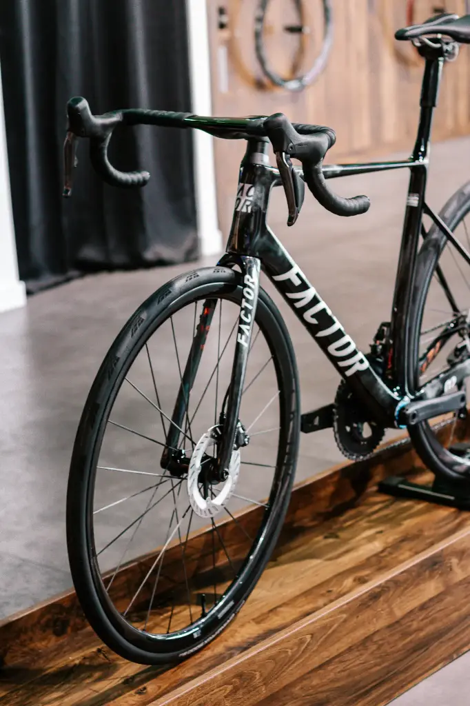 FACTOR O2 VAM STORM ULT 28/33 DISC 54